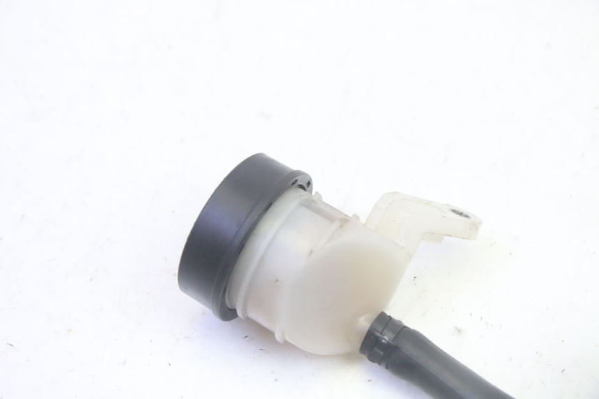 photo de REAR BRAKE MASTER CYLINDER BMW R GS 1250 (2021 - 2024) - Zoom on usage condition