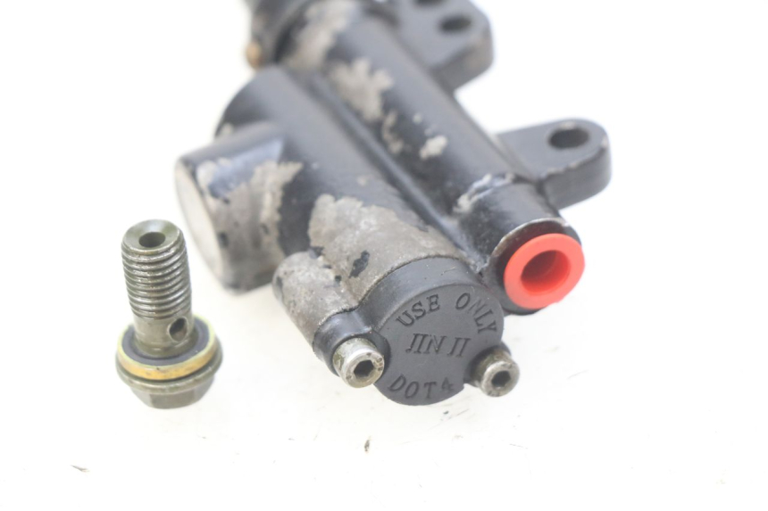 photo de REAR BRAKE MASTER CYLINDER APOLLO RFZ 125 - Component detail