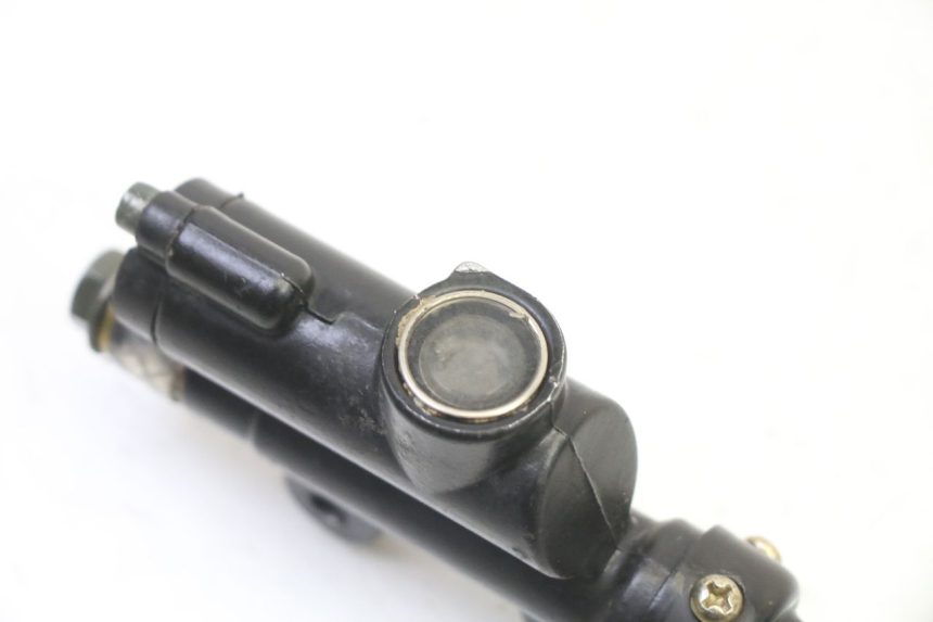 photo de REAR BRAKE MASTER CYLINDER APOLLO RFZ 125 - Technical close-up