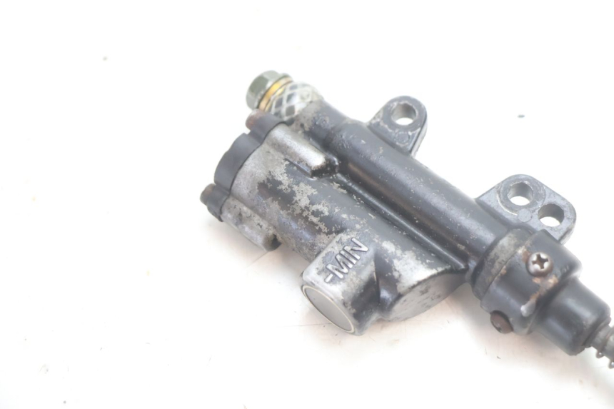 photo de REAR BRAKE MASTER CYLINDER APOLLO RFZ 140 - Component detail