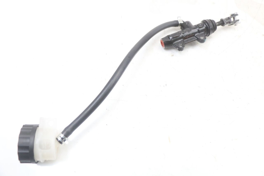 photo de REAR BRAKE MASTER CYLINDER ROYAL ENFIELD SCRAM 411 (2022 - 2024) - Product overview