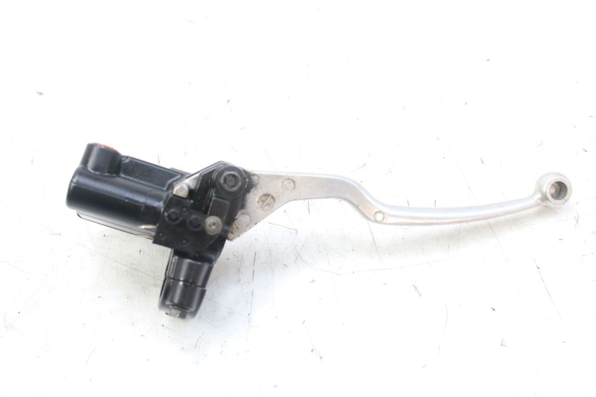 photo de REAR BRAKE MASTER CYLINDER PEUGEOT SATELIS 125 (2010 - 2012) - Zoom on usage condition