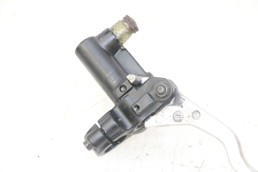 photo de REAR BRAKE MASTER CYLINDER PEUGEOT SATELIS 125 (2013 - 2018) - Technical close-up