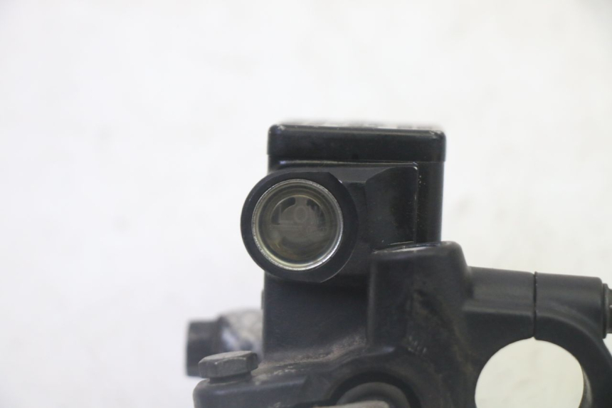 photo de REAR BRAKE MASTER CYLINDER PEUGEOT SATELIS 125 (2006 - 2009) - Product overview