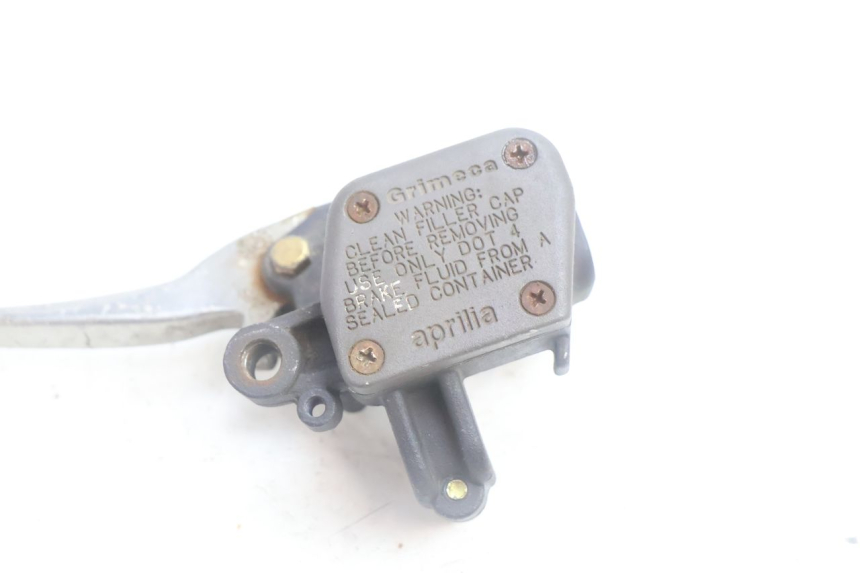 photo de REAR BRAKE MASTER CYLINDER APRILIA SCARABEO GT 125 (1999 - 2007) - Component detail