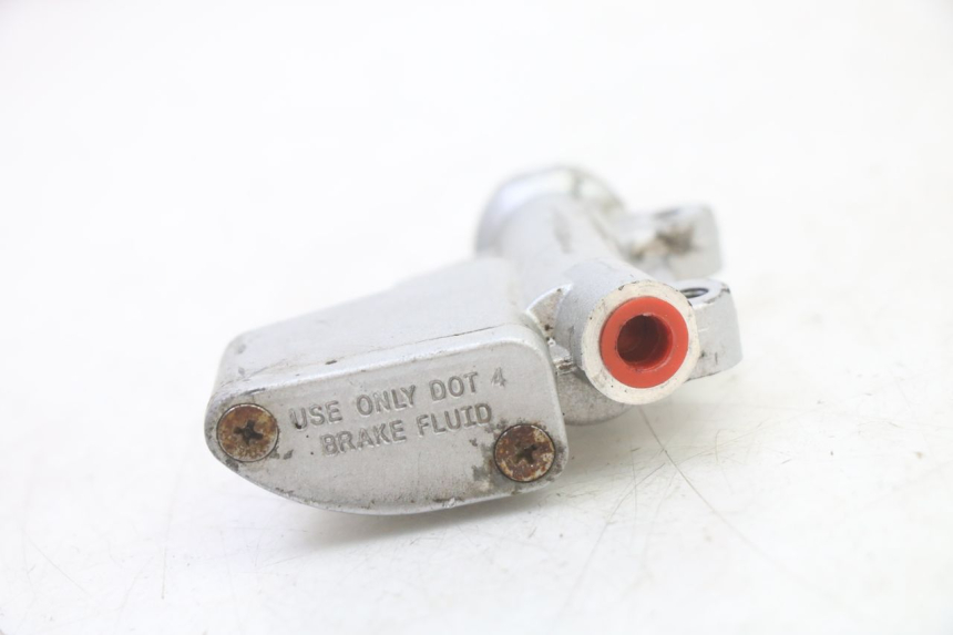photo de REAR BRAKE MASTER CYLINDER GILERA SMT SUPERMOTARD 50 (2009 - 2017) - Alternative perspective