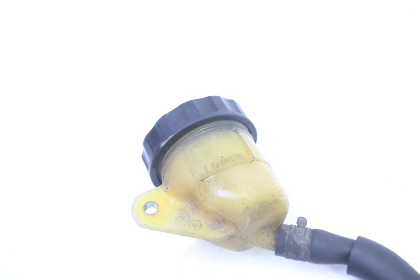 photo de REAR BRAKE MASTER CYLINDER HONDA ST PAN EUROPEAN 1300 (2002 - 2013) - Fixing points details