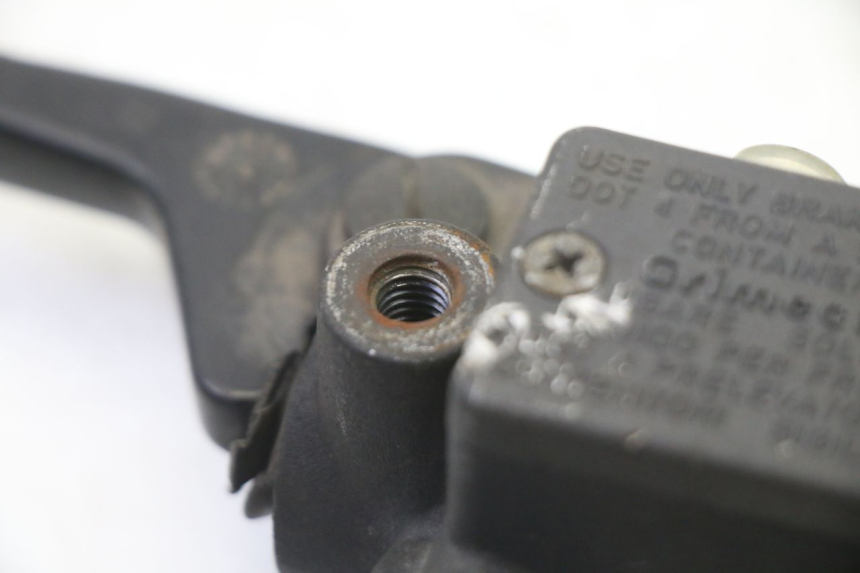 photo de REAR BRAKE MASTER CYLINDER PIAGGIO SUPER LX 125 (2000 - 2003) - Technical close-up