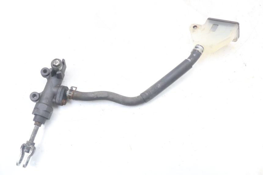 photo de REAR BRAKE MASTER CYLINDER SUZUKI GS F 500 (2004 - 2007) - Main view