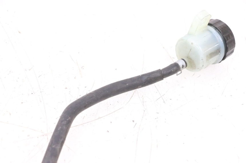 photo de REAR BRAKE MASTER CYLINDER YAMAHA TDM ABS 900 (2002 - 2014) - Fixing points details