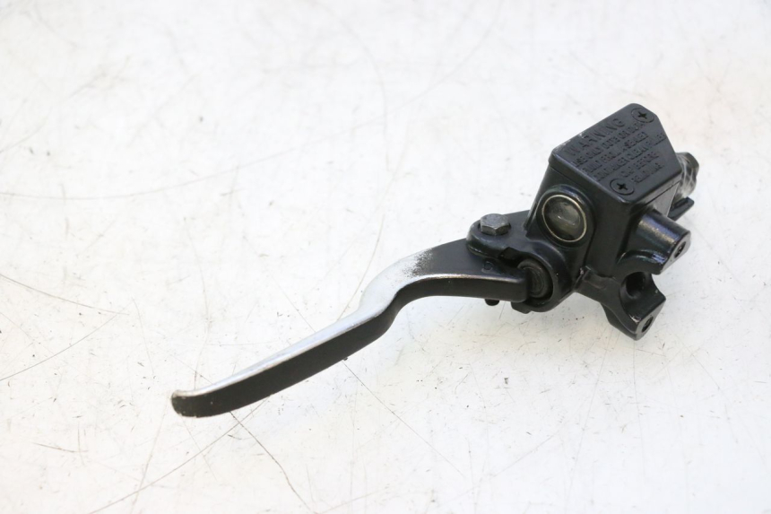 photo de REAR BRAKE MASTER CYLINDER PEUGEOT TWEET 4T 50 (2018 - 2022) - Fixing points details
