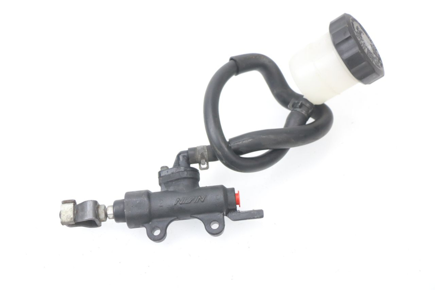photo de REAR BRAKE MASTER CYLINDER HONDA VFR F 1200 (2010 - 2015) - Zoom on usage condition