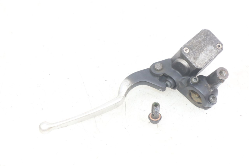 photo de REAR BRAKE MASTER CYLINDER YAMAHA XMAX X-MAX 125 (2006 - 2009) - Component detail