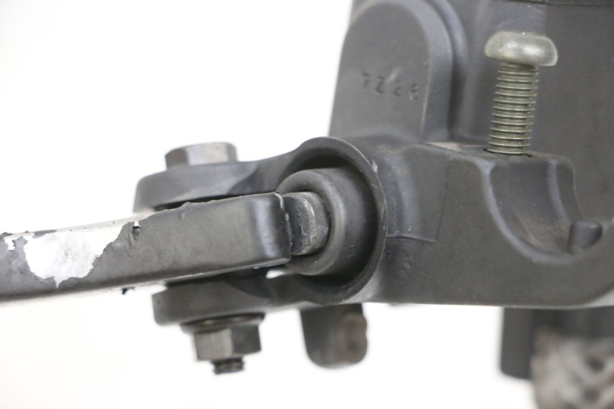 photo de REAR BRAKE MASTER CYLINDER YAMAHA XMAX X-MAX 125 (2006 - 2009) - Component detail