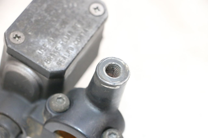 photo de REAR BRAKE MASTER CYLINDER YAMAHA XMAX X-MAX 125 (2006 - 2009) - Product overview