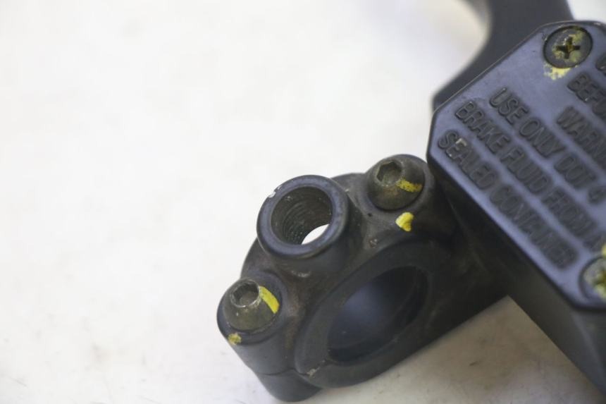 photo de REAR BRAKE MASTER CYLINDER PIAGGIO XEVO - X EVO 125 (2007 - 2017) - Alternative perspective