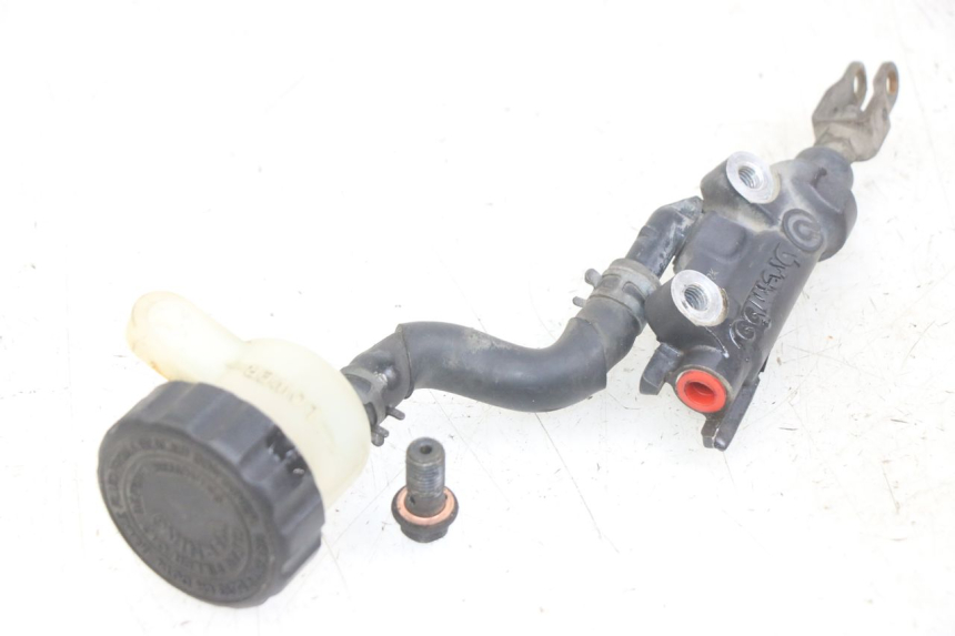 photo de REAR BRAKE MASTER CYLINDER YAMAHA XJN DIVERSION 600 (2000 - 2003) - Main view