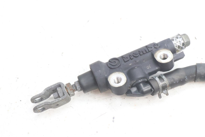 photo de REAR BRAKE MASTER CYLINDER YAMAHA XJR 1300 (1998 - 2002) - Component detail