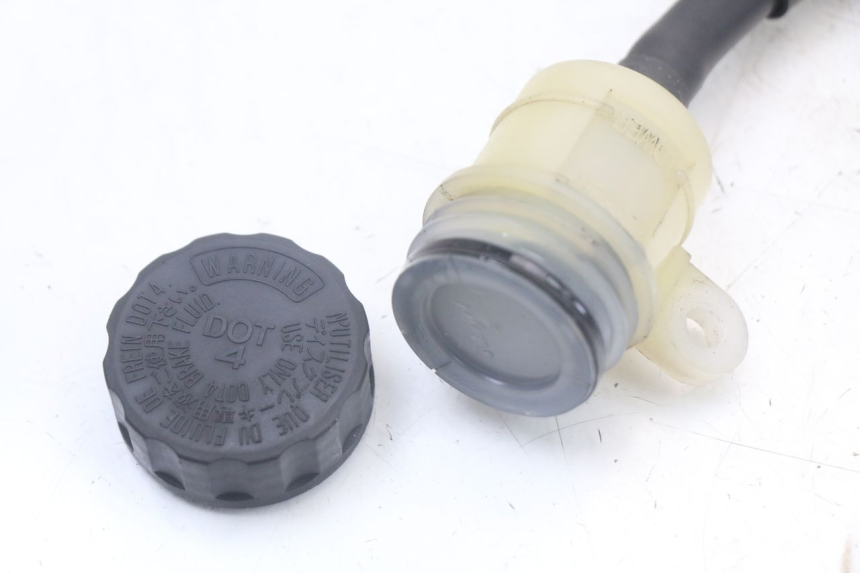 photo de REAR BRAKE MASTER CYLINDER YAMAHA XT X 660 (2004 - 2016) - Product overview