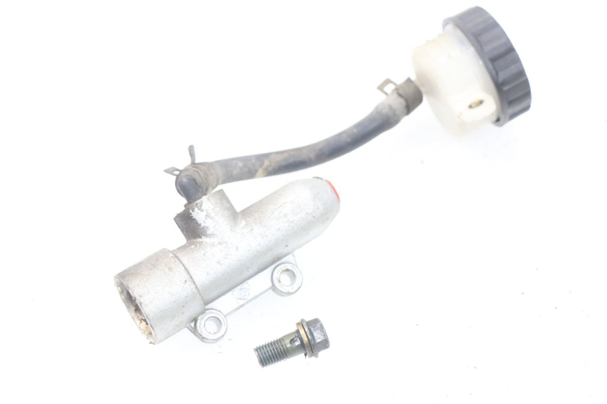 photo de REAR BRAKE MASTER CYLINDER SHINERAY XY150STE 150 - Alternative perspective
