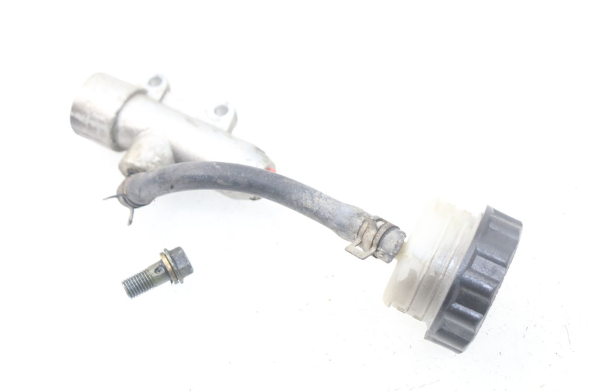 photo de REAR BRAKE MASTER CYLINDER SHINERAY XY150STE 150 - Technical close-up