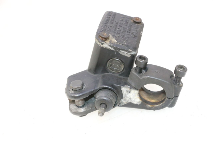 photo de REAR BRAKE MASTER CYLINDER YAMAHA YP MAJESTY 125 (2007 - 2010) - Checked used part