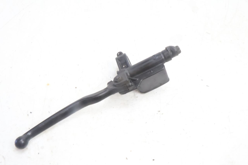 photo de REAR BRAKE MASTER CYLINDER YAMAHA YP MAJESTY 125 (2007 - 2010) - Zoom on usage condition