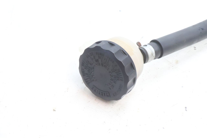 photo de REAR BRAKE MASTER CYLINDER KAWASAKI ZZR 600 (1995 - 2004) - Checked used part