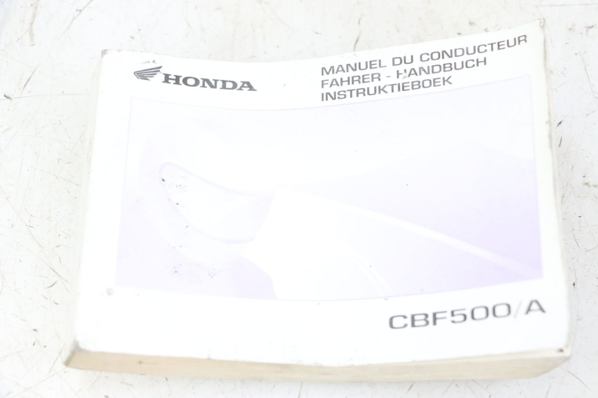 photo de USER MANUAL HONDA CBF 500 (2004 - 2007) - Main view