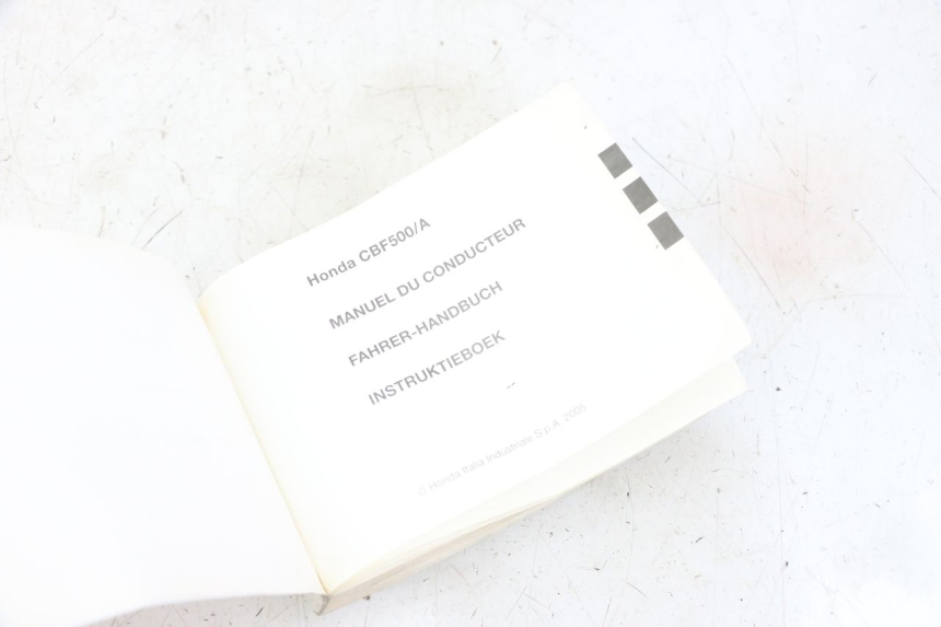 photo de USER MANUAL HONDA CBF 500 (2004 - 2007) - Component detail