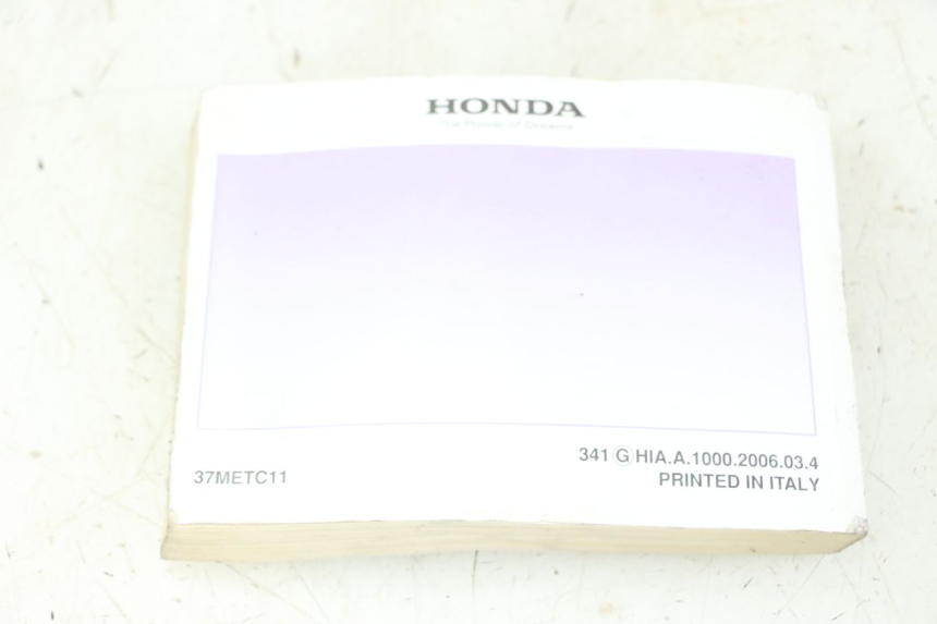 photo de USER MANUAL HONDA CBF 500 (2004 - 2007) - Product overview