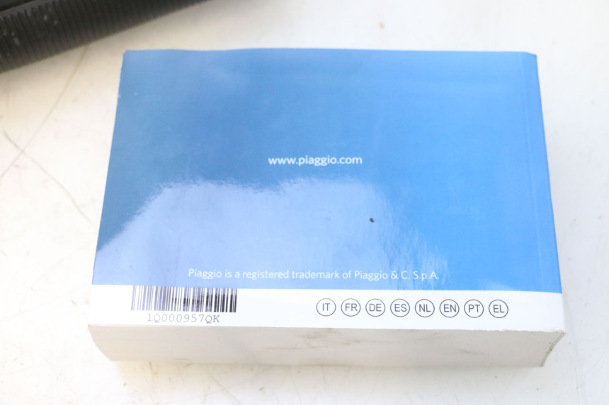 photo de USER MANUAL PIAGGIO MP3 HPE 530 (2022 - 2026) - Checked used part