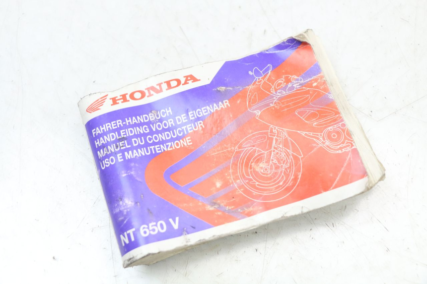 photo de USER MANUAL HONDA NTV DEAUVILLE 650 (1998 - 2001) - Main view