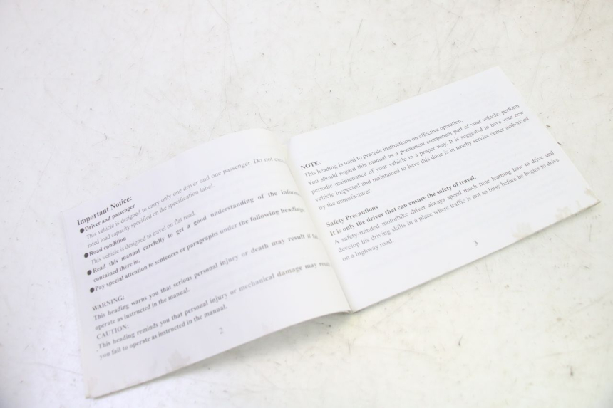 photo de USER MANUAL JM MOTORS SANTANA EVO 50 (2024 - 2026) - Component detail