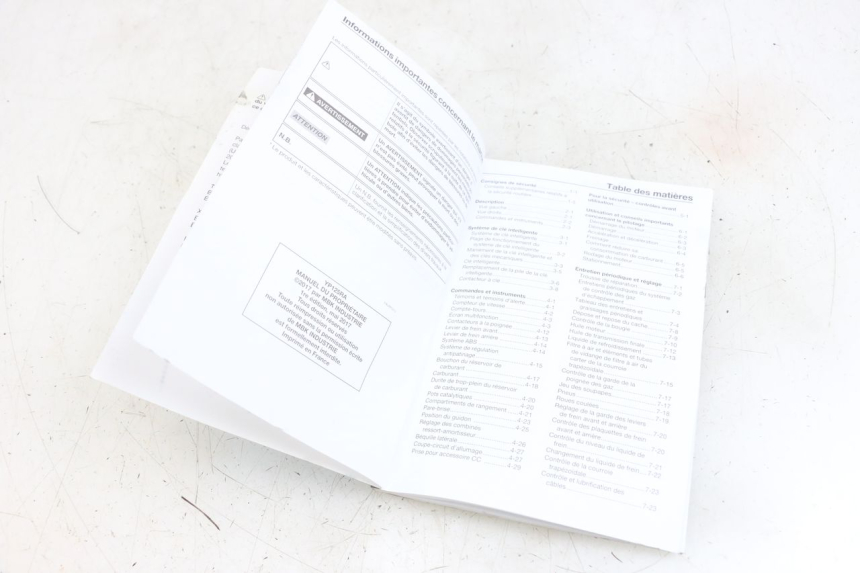 photo de USER MANUAL YAMAHA XMAX X-MAX ABS 125 (2017 - 2020) - Zoom on usage condition