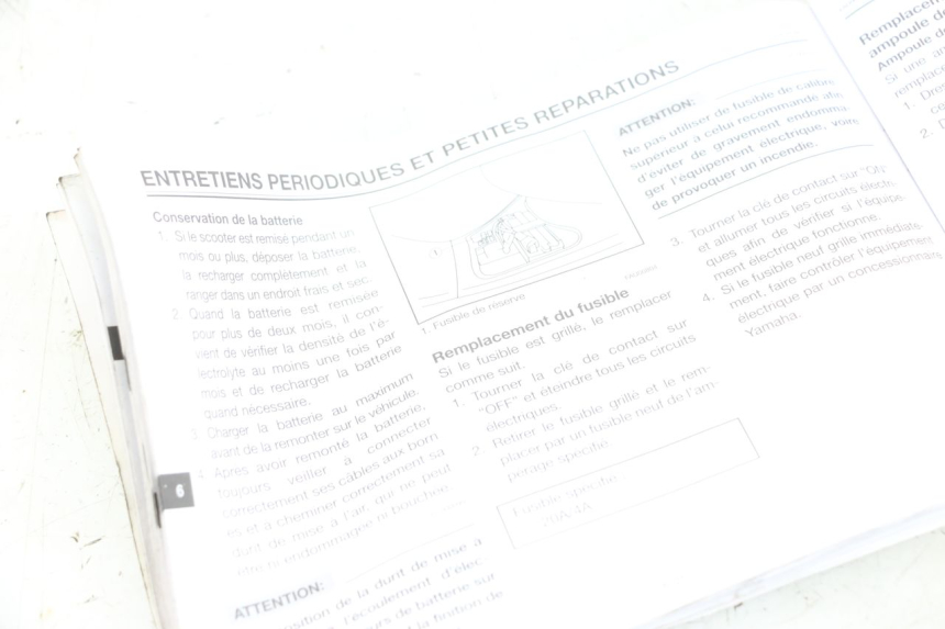 photo de USER MANUAL YAMAHA YP MAJESTY 125 (2002 - 2006) - Component detail