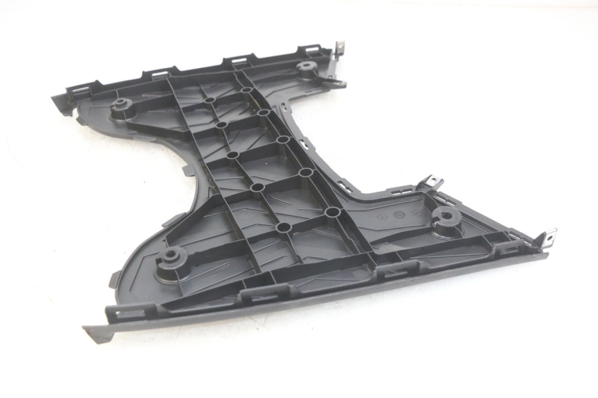 photo de FOOTREST KYMCO AGILITY 16+ 4T 50 (2018 - 2023) - Component detail