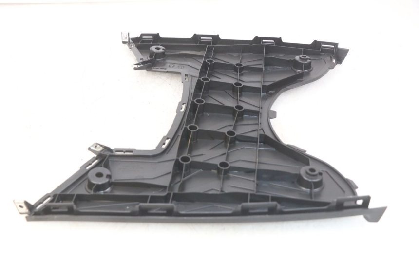 photo de FOOTREST KYMCO AGILITY 16+ 4T 50 (2018 - 2023) - Zoom on usage condition