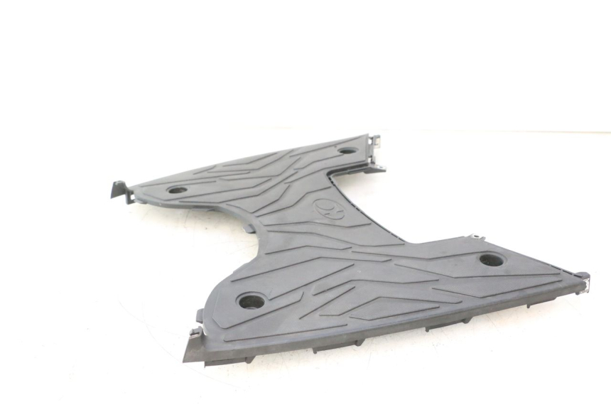 photo de FLOOR PANEL KYMCO AGILITY CITY 16P 125 (2015 - 2024) - Fixing points details