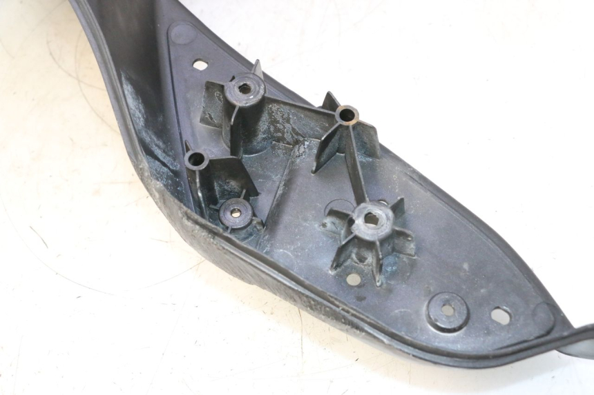 photo de FLOOR PANEL APRILIA ATLANTIC S 125 (2010 - 2013) - Spare part profile view