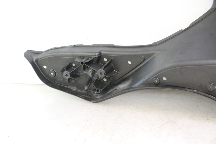 photo de FLOOR PANEL APRILIA ATLANTIC S 125 (2010 - 2013) - Markings and original references