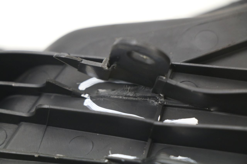 photo de FOOTREST HONDA BALI EX 100 (1996 - 2000) - Zoom on usage condition