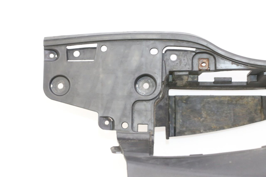 photo de FOOTREST SUZUKI BURGMAN 125 (2007 - 2014) - Distinctive features