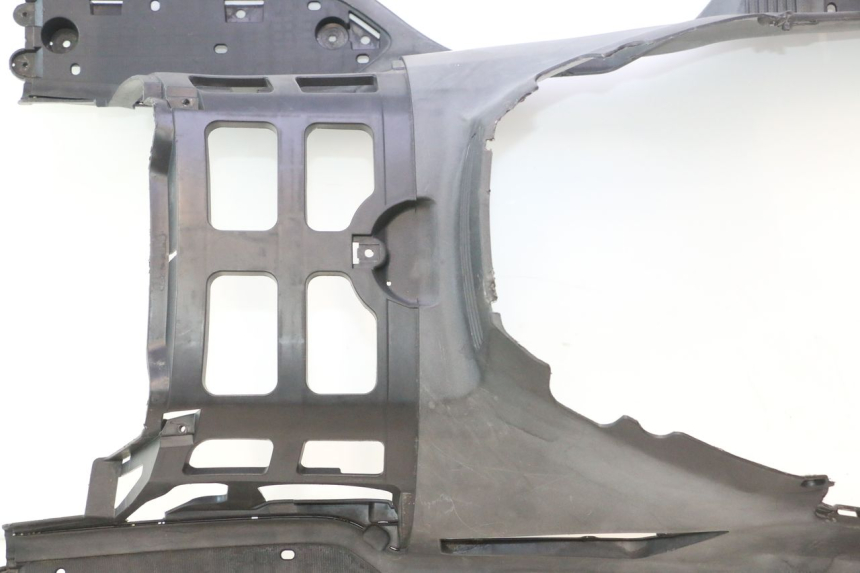 photo de FLOOR PANEL SUZUKI BURGMAN EXECUTIVE ABS 650 (2006 - 2012) - Alternative angle