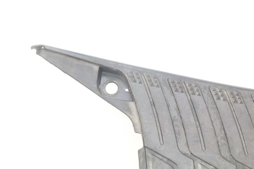 photo de FOOTREST YAMAHA BW'S 50 (1999 - 2003) - High-resolution close-up