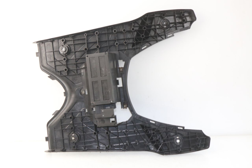 photo de FOOTREST YAMAHA BW'S BWS 125 (2010 - 2013) - Distinctive features