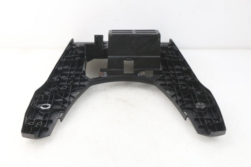 photo de FOOTREST YAMAHA BW'S BWS 125 (2010 - 2013) - Surface and material condition