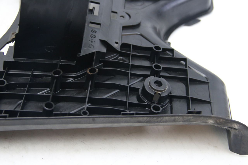 photo de FOOTREST YAMAHA BW'S BWS 125 (2010 - 2013) - Distinctive features