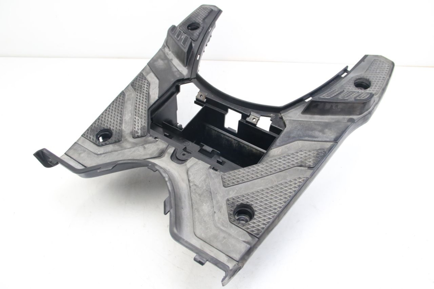 photo de FOOTREST YAMAHA BW'S BWS 125 (2010 - 2013) - Zoom on usage condition