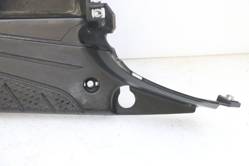 photo de FOOTREST YAMAHA BW'S EASY 50 (2013 - 2016) - Focus on structure